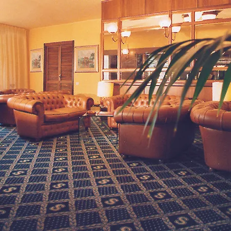 Hotel Savoy 4*