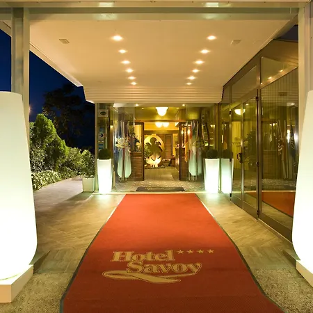 Savoy Hotel 4*