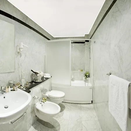 Hotel Savoy 4*