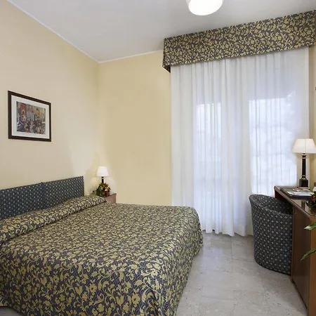 Savoy Hotel Pésaro