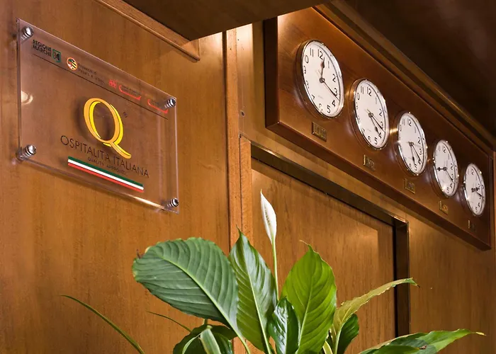 Savoy 4* Πέζαρο