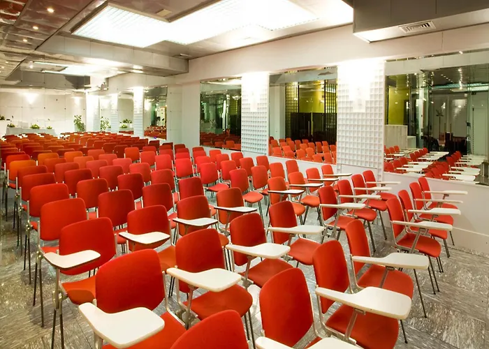 Savoy 4* Πέζαρο