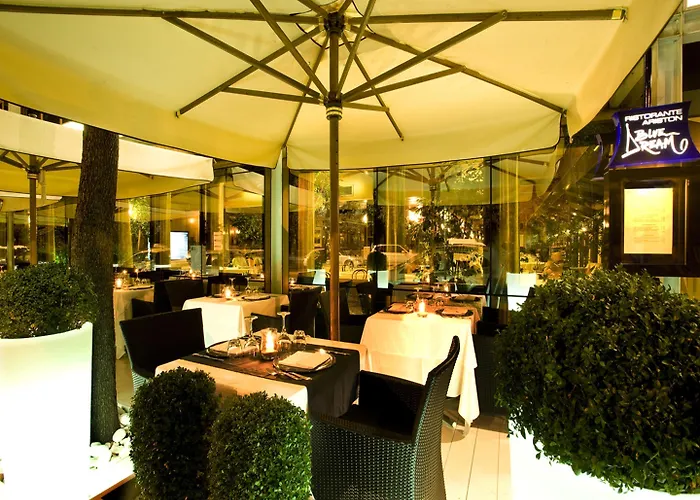 Ξενοδοχείο Savoy Πέζαρο