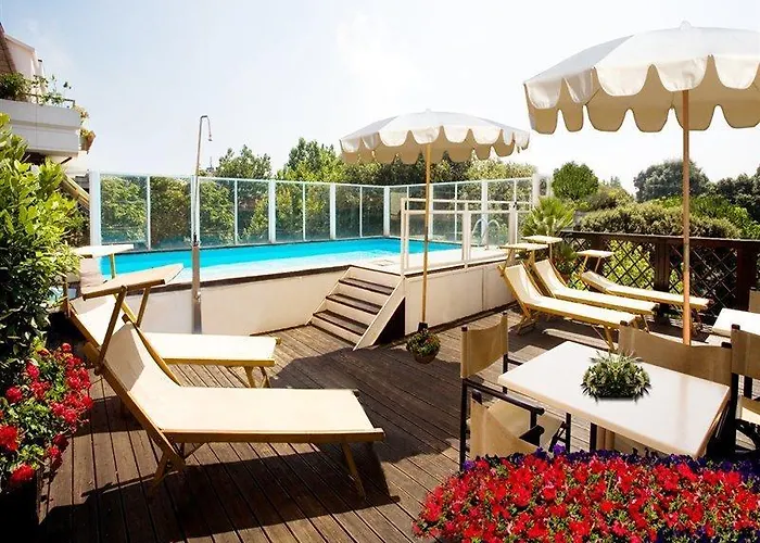 Ξενοδοχείο Savoy 4*