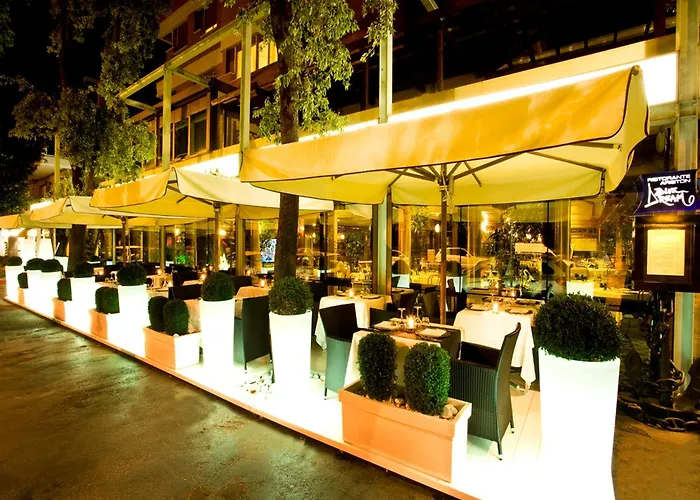 Ξενοδοχείο Savoy 4*