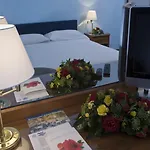 Savoy فندق بيزارو
