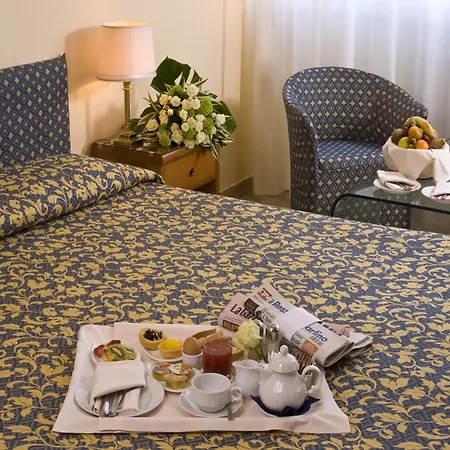 Savoy Готель Пезаро