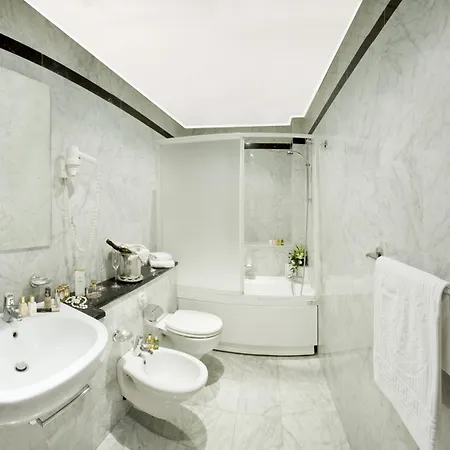 Savoy 4* Пезаро