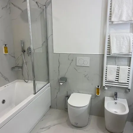 Savoy 4* Пезаро