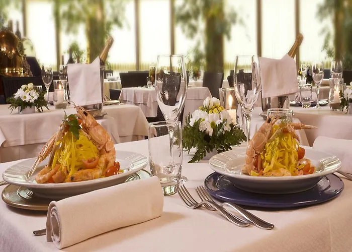 호텔 Savoy 페자로